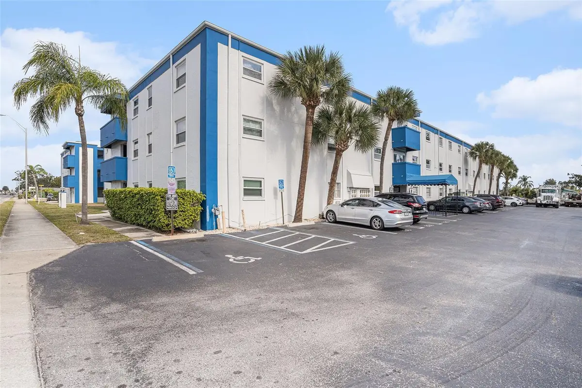 350 79th Avenue N #132, Saint Petersburg, FL 33702 - Image #1