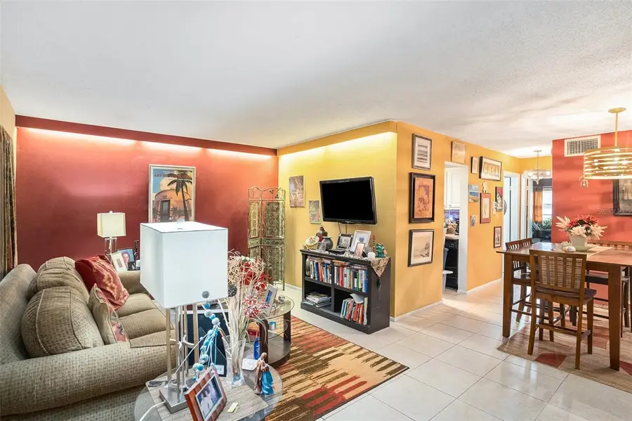 350 79th Avenue N #132, Saint Petersburg, FL 33702 - Image #2