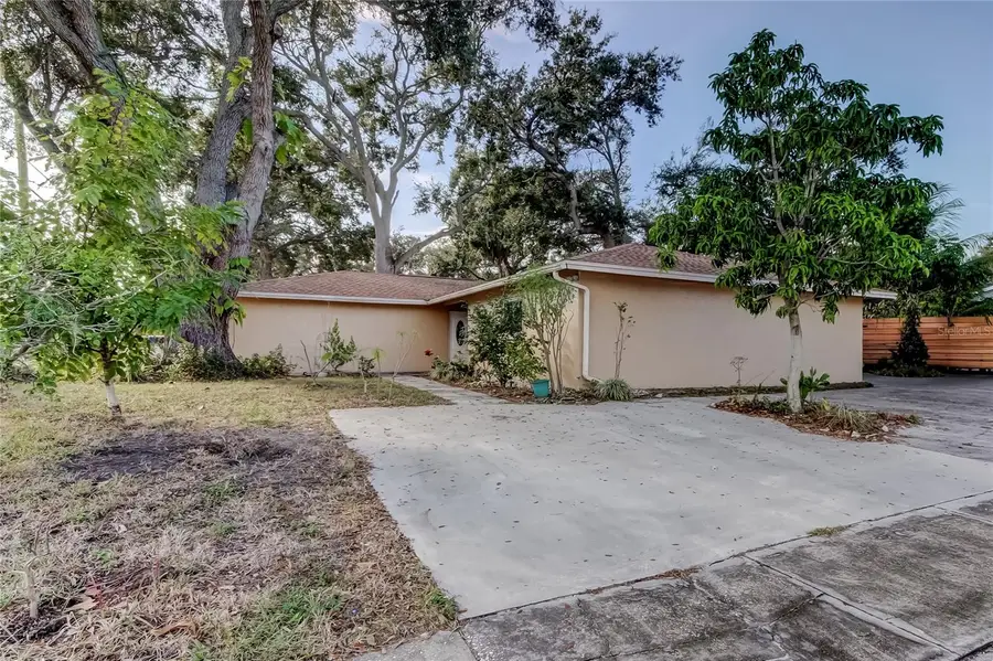 5760 71st Street N, Saint Petersburg, FL 33709 - Image #3