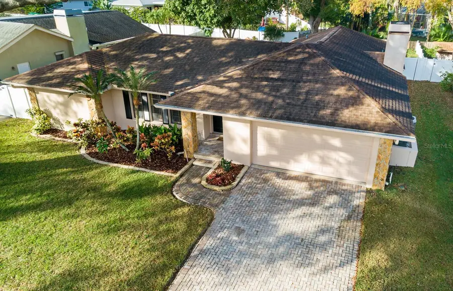 3105 Glenwood Court, Safety Harbor, FL 34695 - Image #2