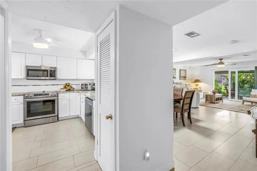 3465 41st Terrace S #205, Saint Petersburg, FL 33711 - Image #2