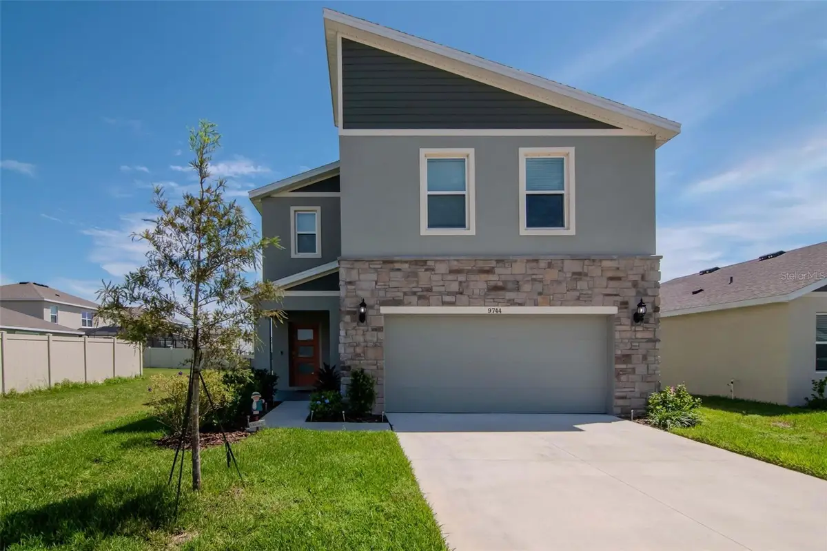 9744 Crescent Ray Drive, Wesley Chapel, FL 33545 - Image #1