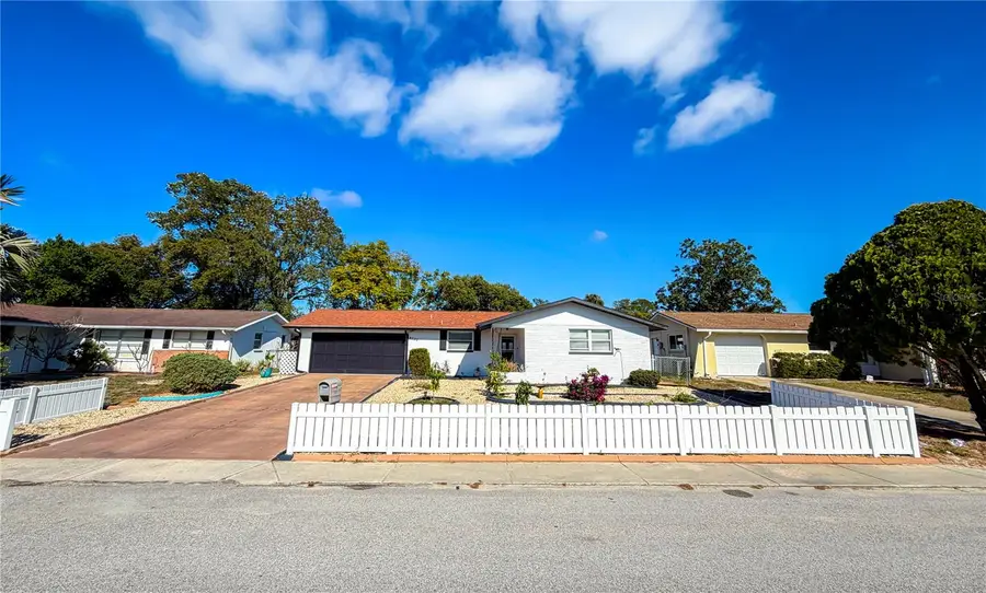 8227 Winthrop Drive, Port Richey, FL 34668 - Image #2