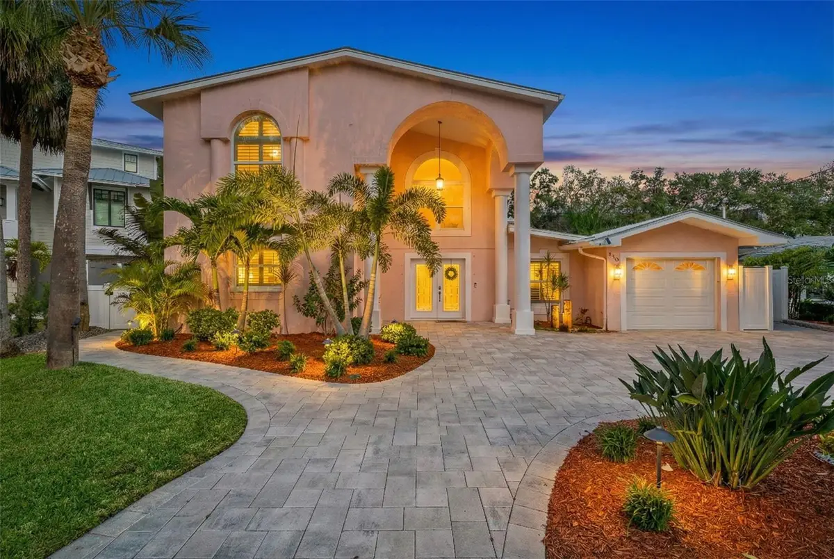 536 Baywood Drive N, Dunedin, FL 34698 - Image #1