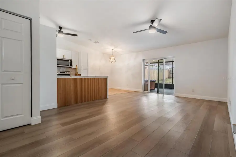 404 Regal Park Drive, Valrico, FL 33594 - Image #2