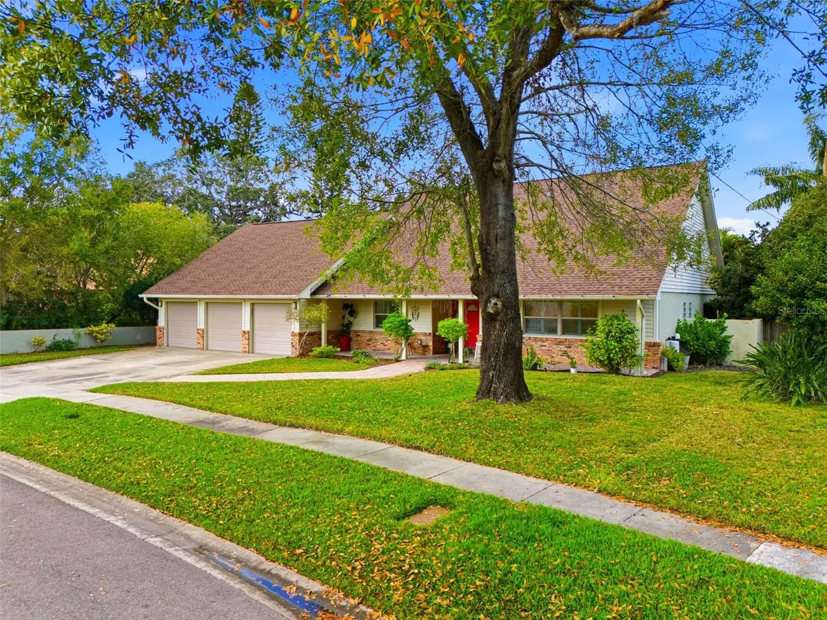 5026 Barrowe Drive, Tampa, FL 33624 - Image #1