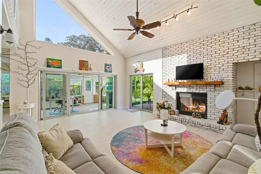 5026 Barrowe Drive, Tampa, FL 33624 - Image #3