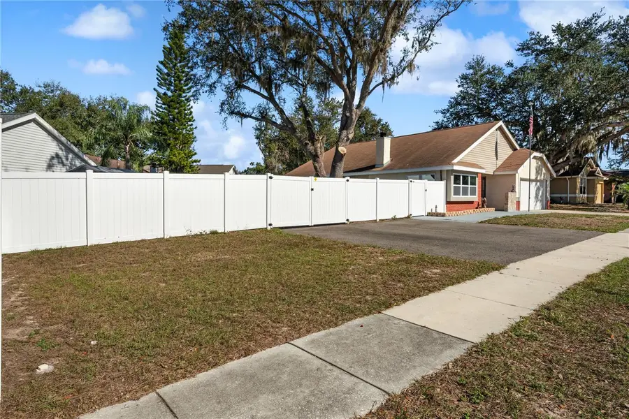 11304 Maybrook Avenue, Riverview, FL 33569 - Image #3