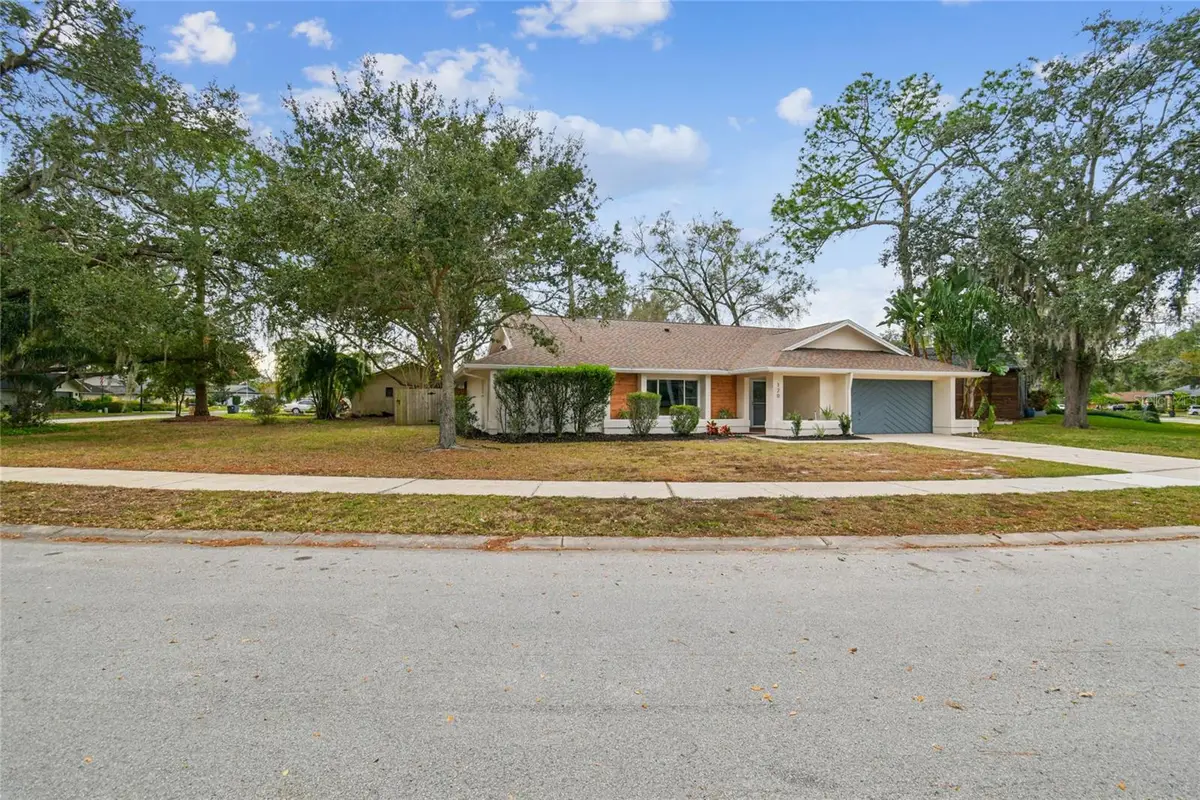 120 Rosewood Drive, Palm Harbor, FL 34685 - Image #1