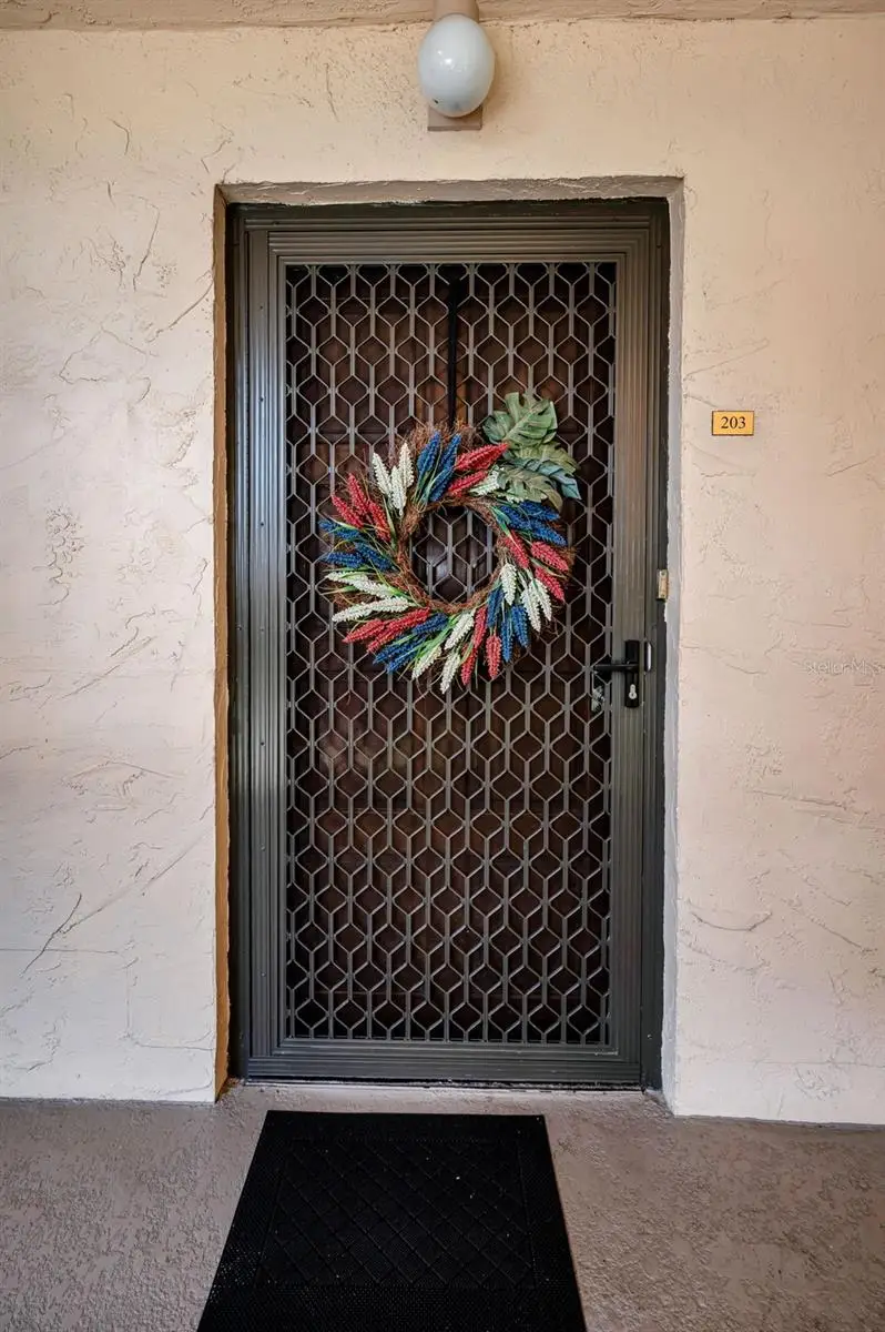 203 Tarpon Point #203, Tarpon Springs, FL 34689 - Image #3