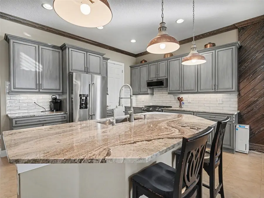 1018 Overlook Court, Bradenton, FL 34208 - Image #2