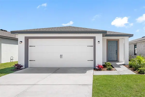 596 Blackthorn Drive, LAKELAND, FL 33809