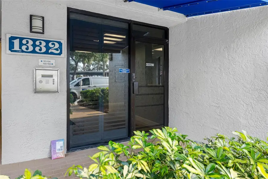 1332 Pasadena Avenue S #307, South Pasadena, FL 33707 - Image #2