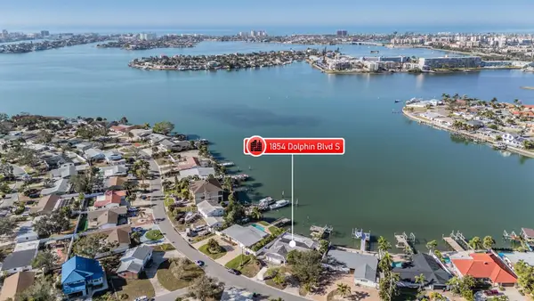1854 Dolphin Boulevard S, ST PETERSBURG, FL 33707