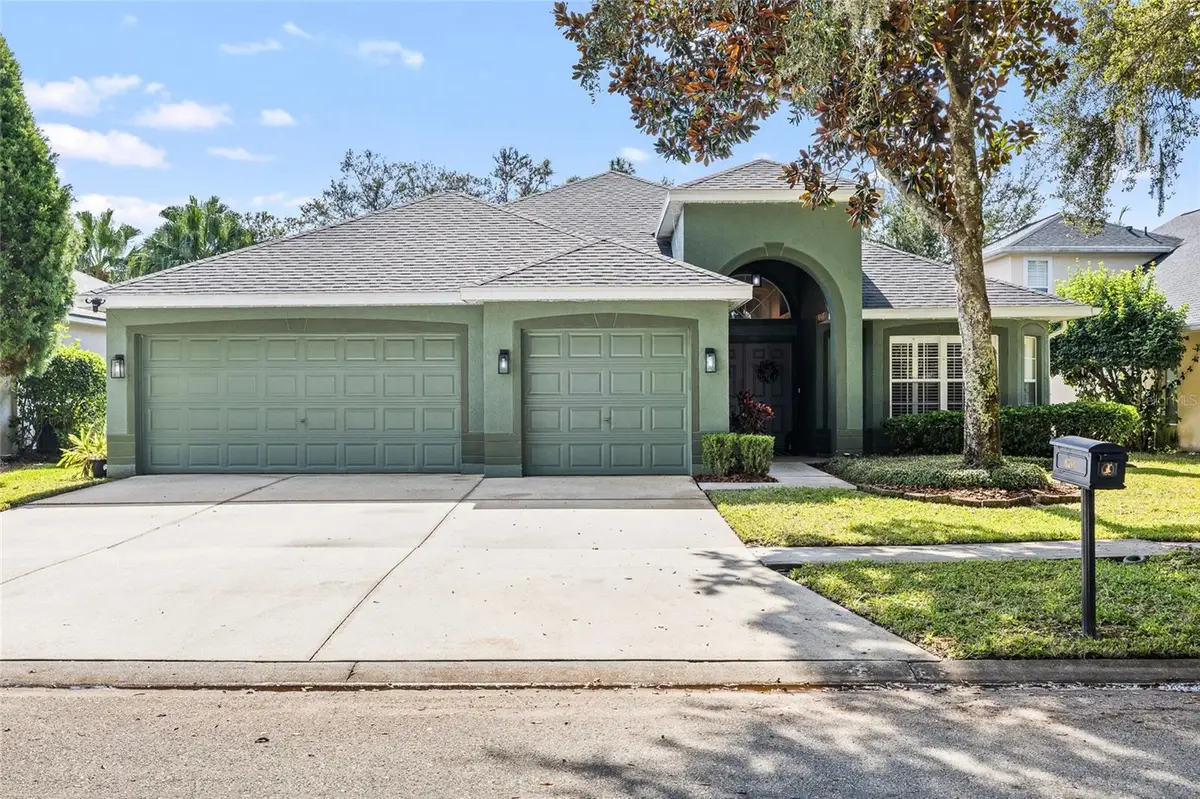 6216 Whimbrelwood Drive, Lithia, FL 33547 - Image #1