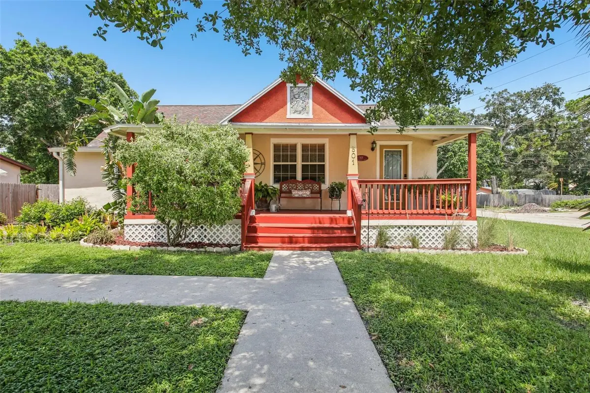 501 32nd Avenue N, Saint Petersburg, FL 33704 - #1