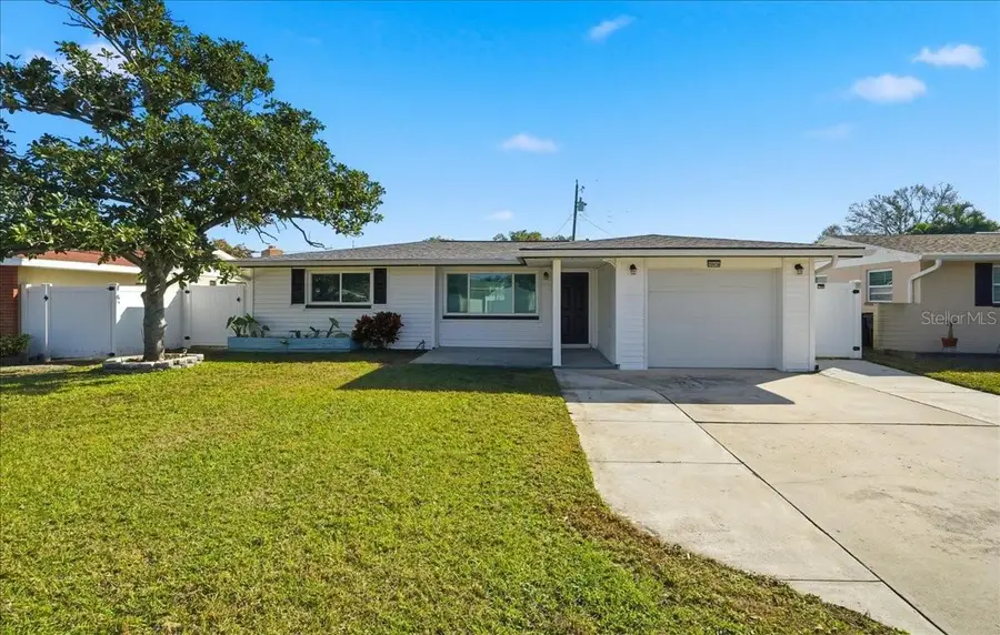 10416 Orange Blossom Lane, Seminole, FL 33772 - Image #3