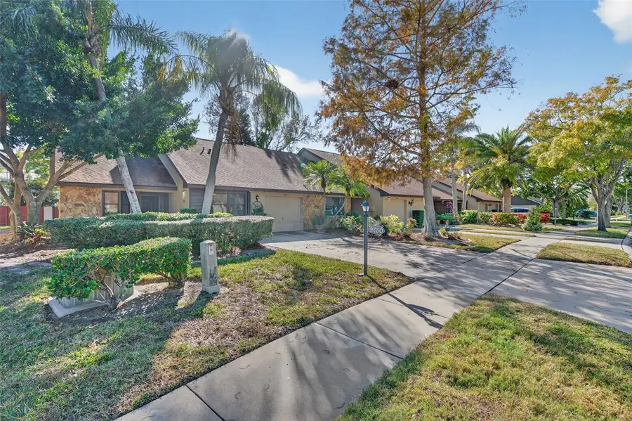 9750 Lake Seminole Drive E, Largo, FL 33773 - Image #3