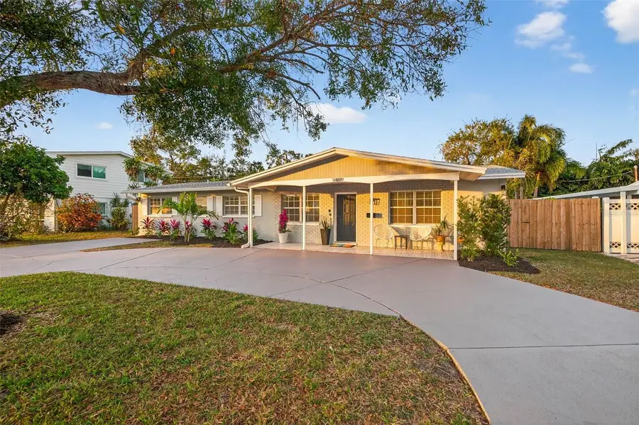 1489 77th Avenue N, Saint Petersburg, FL 33702 - Image #2