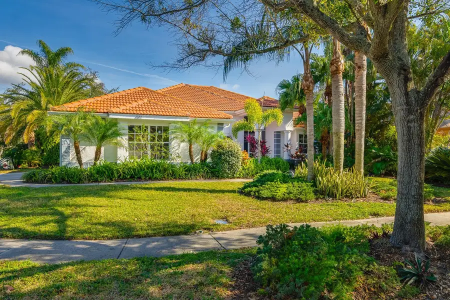 441 Village Drive, Tarpon Springs, FL 34689 - Image #2