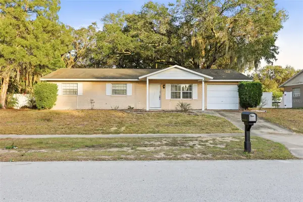 2740 E Dellwood Drive, EUSTIS, FL 32726