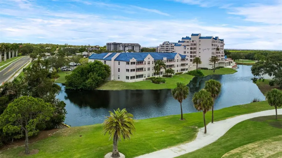 2333 Feather Sound Drive #B304, Clearwater, FL 33762 - Image #2