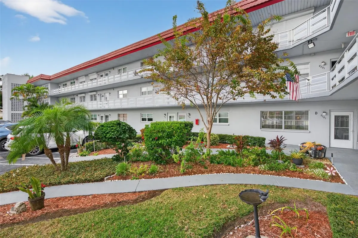 5660 80th Street N #D101, Saint Petersburg, FL 33709 - #1