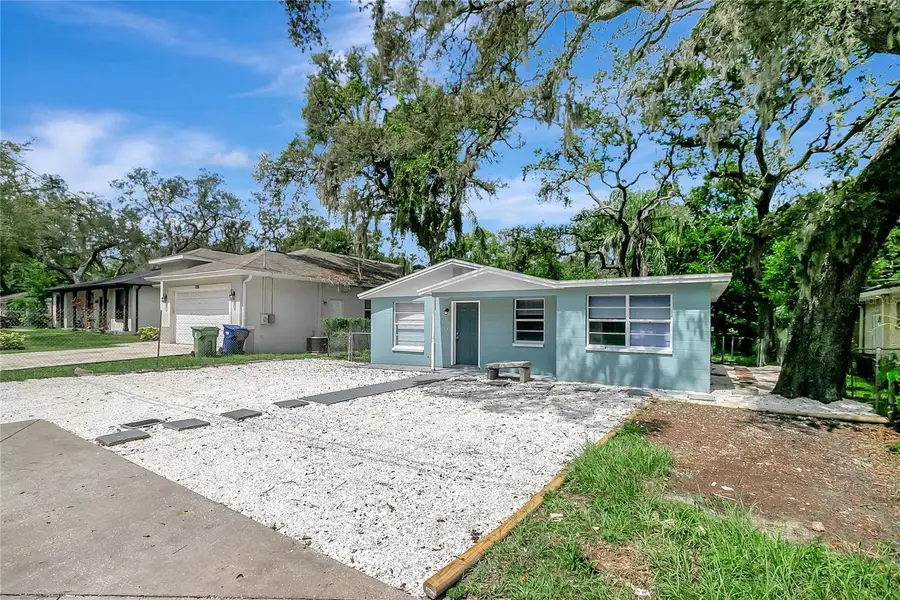 8720 N Dexter Avenue, Tampa, FL 33604 - Image #2