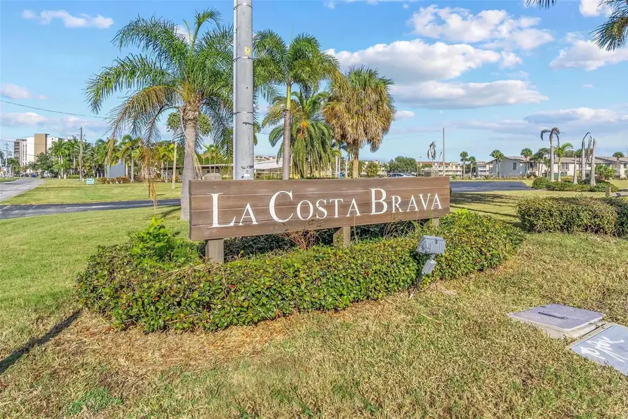 546 Plaza Seville Court #88, Treasure Island, FL 33706 - Image #3