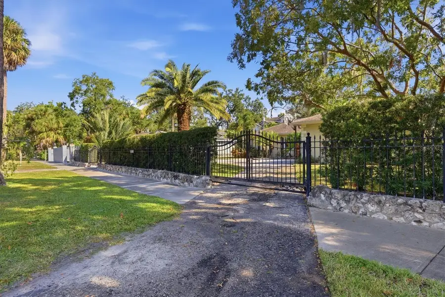 810 S West Shore Boulevard, Tampa, FL 33609 - Image #2