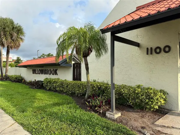 1100 E Bay Drive #35, LARGO, FL 33770