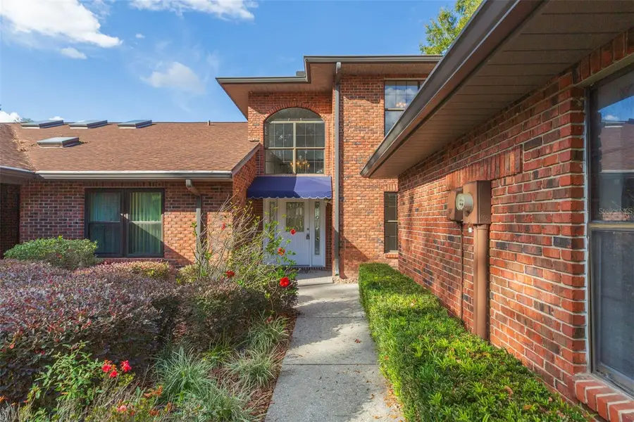 6545 Brentwood Drive, Zephyrhills, FL 33542 - Image #2