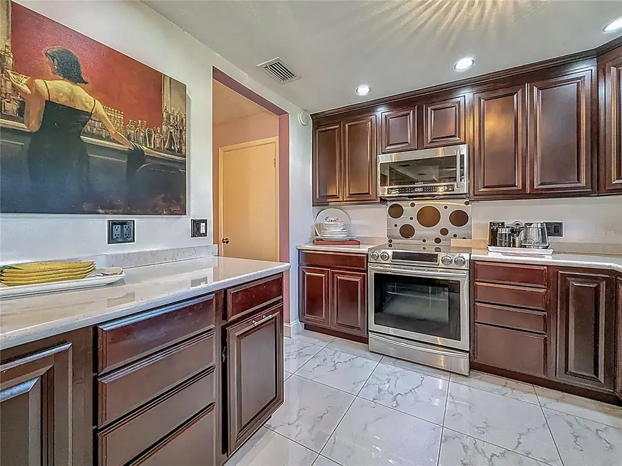 110 Aspen Circle, Seminole, FL 33777 - Image #3