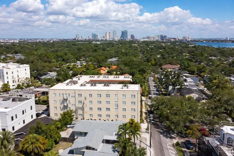 2117 W Dekle Avenue #H1, Tampa, FL 33606 - Image #3