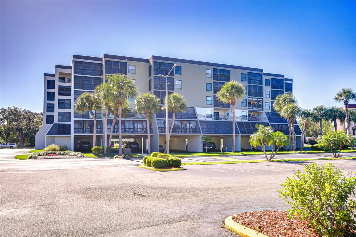 9860 62nd Terrace N #1035, Bay Pines, FL 33708 - Image #1