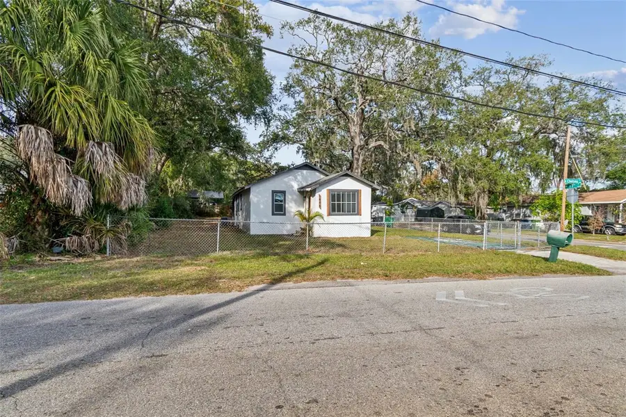 1606 E Chelsea Street, Tampa, FL 33610 - Image #2