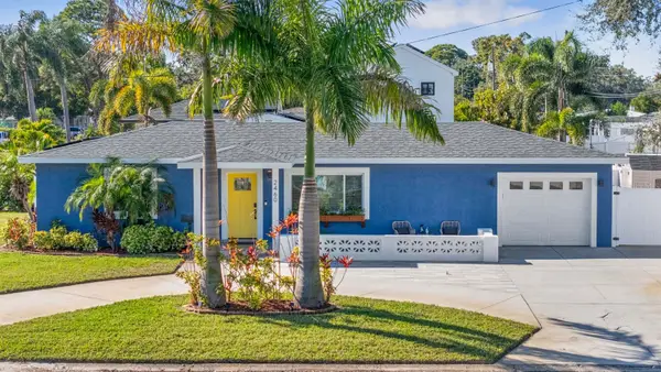 2460 43rd Street N, ST PETERSBURG, FL 33713