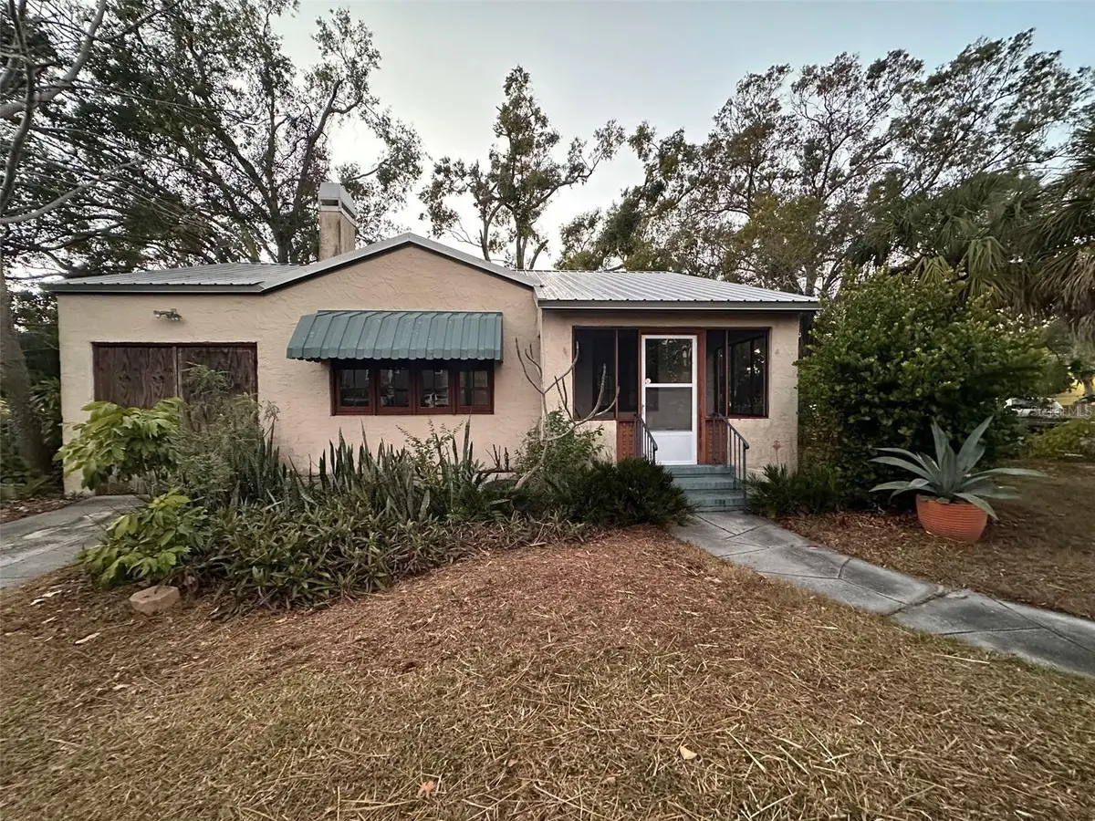 4101 4th Street S, Saint Petersburg, FL 33705 - Image #1