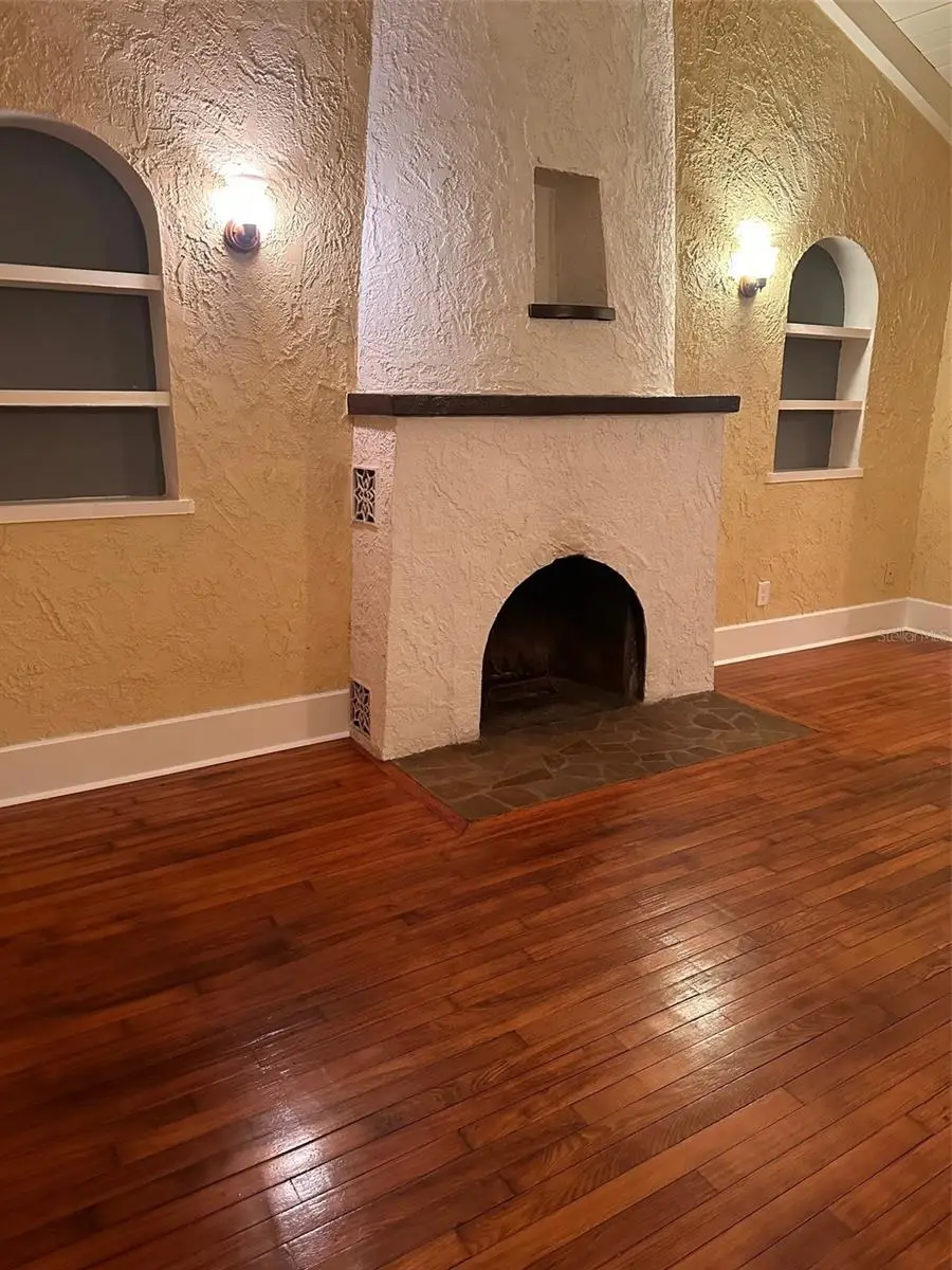 4101 4th Street S, Saint Petersburg, FL 33705 - Image #3