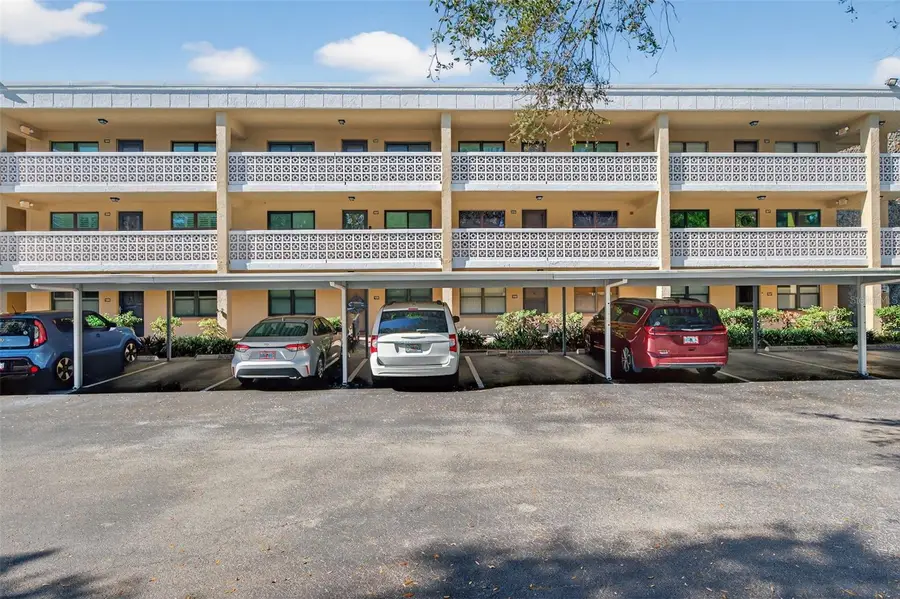 5080 Locust Street Ne #328, Saint Petersburg, FL 33703 - Image #2