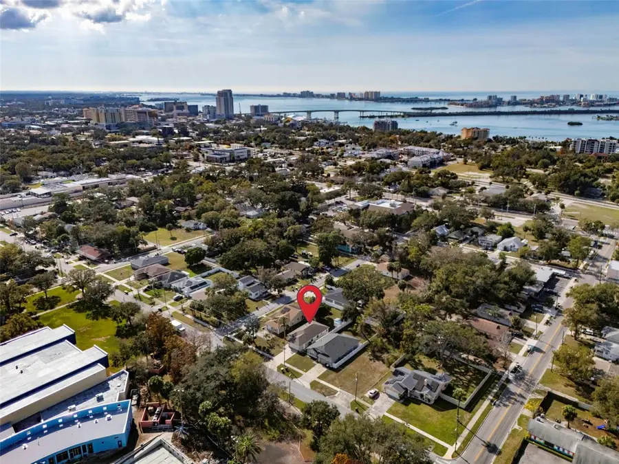 902 Pennsylvania Avenue, Clearwater, FL 33755 - Image #2