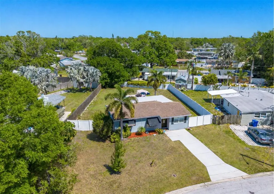 1541 68th Avenue N, Saint Petersburg, FL 33702 - #3