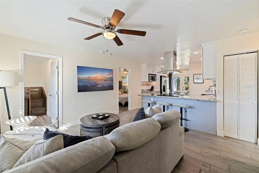 8011 26th Avenue N, Saint Petersburg, FL 33710 - #2