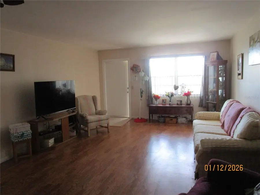 1900 59th Avenue N #305, Saint Petersburg, FL 33714 - Image #3