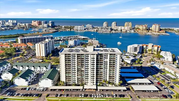 400 Island Way #312, CLEARWATER BEACH, FL 33767