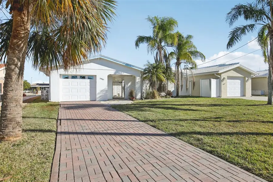 3961 Headsail Drive, New Port Richey, FL 34652 - Image #2
