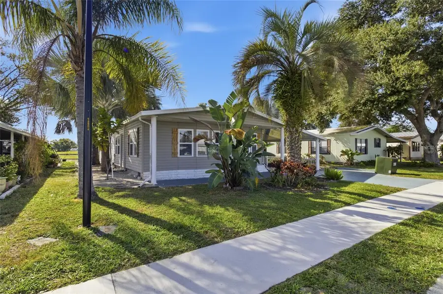 36434 Malibu Way, Zephyrhills, FL 33541 - Image #2