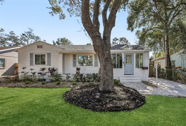 204 W Powhatan Avenue, TAMPA, FL 33604