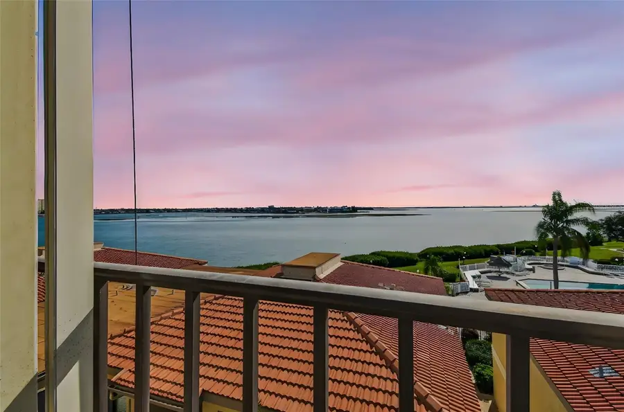 6104 Palma Del Mar Boulevard S #402, Saint Petersburg, FL 33715 - #3