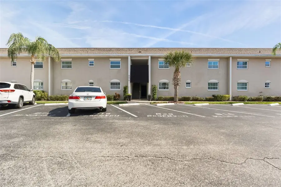 8806 Bay Pointe Drive #206, Tampa, FL 33615 - Image #2